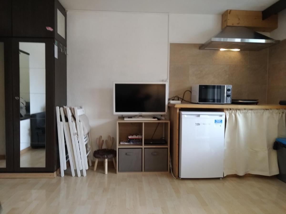 Studio Appartement Avec Piscine, Ski Porte Du Soleil Morgins, Ps3 Games, Wash & Bring Sheets Exterior foto